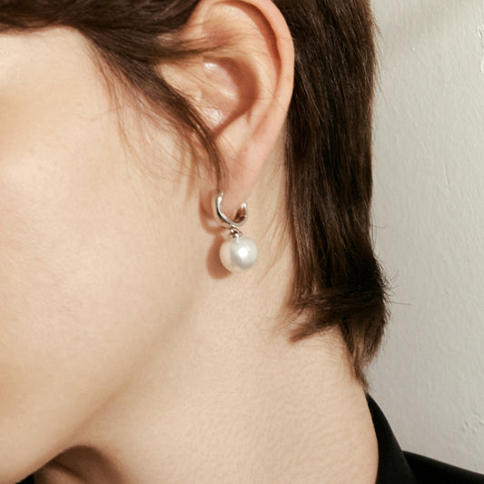 Silver Milk Pearl Earrings