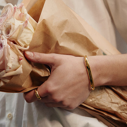 Golden Coffee Mug Bracelet