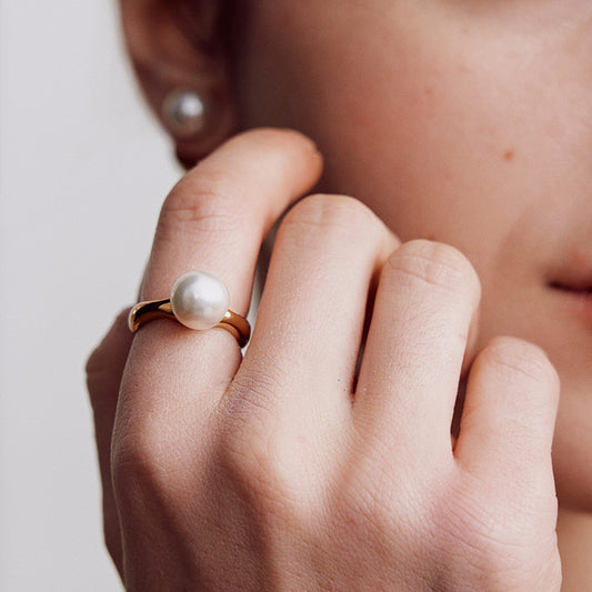 Golden Milk Pearl Ring